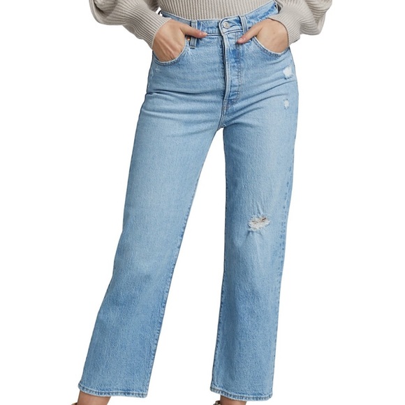 Levi’s Premium Ribcage Straight Ankle Jeans Size 29 Small Rip High waisted - Picture 1 of 14